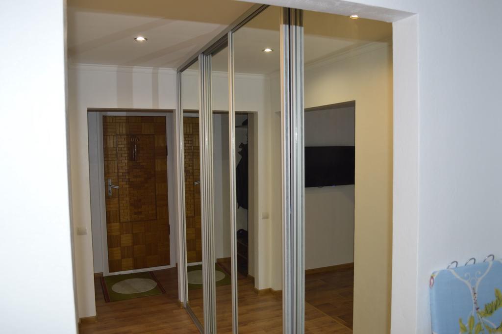 Apartment On Pribuzhskaya 2 Khmelʼnytsʼkyy المظهر الخارجي الصورة